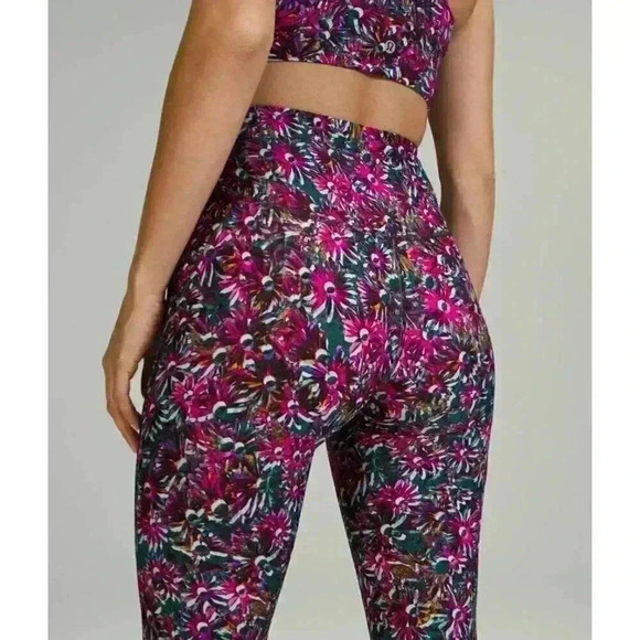 Lululemon Women's Base Pace HR Tight 28" *Fleece 2 Floral Electric Multi Running - Picture 3 of 10